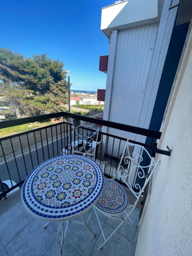 La Finestra Sul Mare Apartment Джовинацо Екстериор снимка